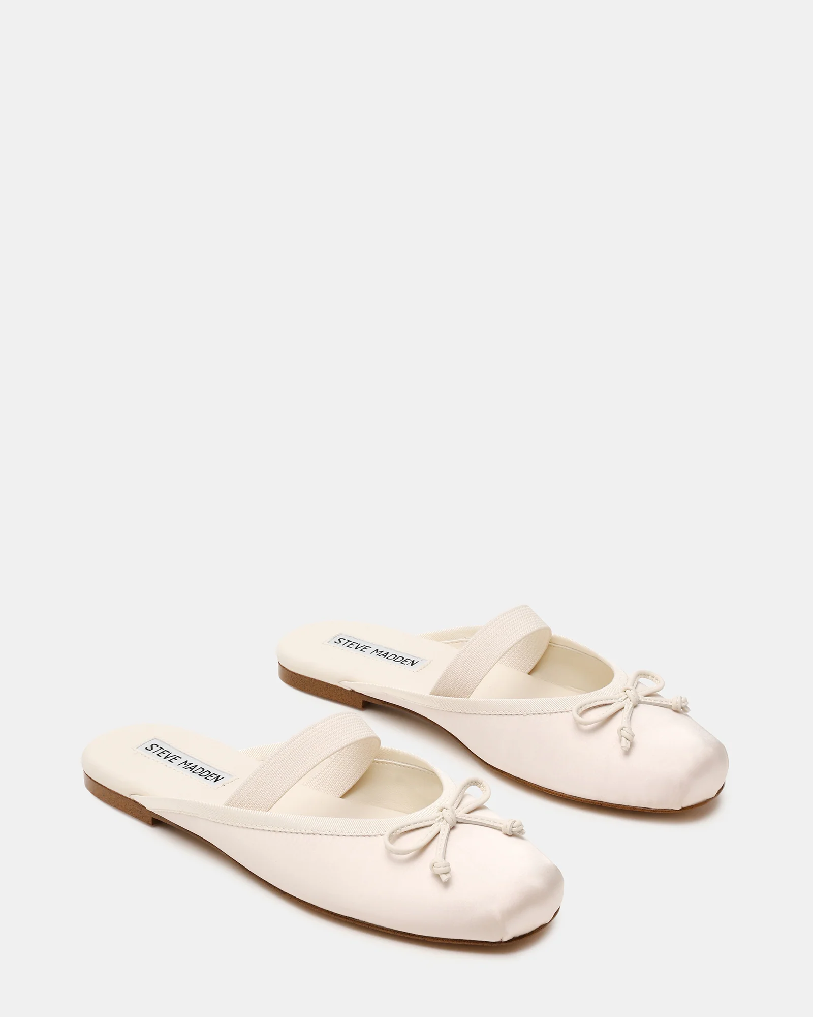 Cutesy Ballerina Avorio Satin - Image 2