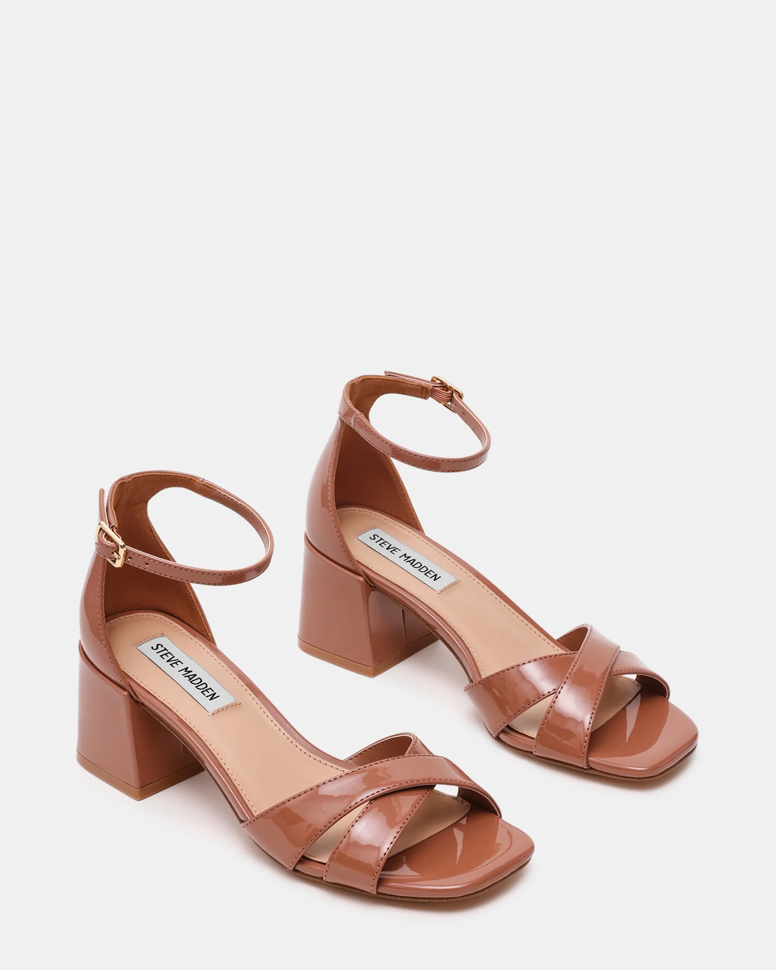 Fergie Sandalo Camel Vernice - Image 2